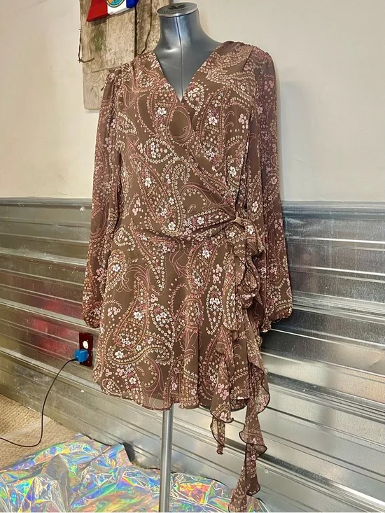 Abercrombie & Fitch Paisley Wrap Dress Brown Pink Floral Ruffle Hem Boho Women’s - Picture 2 of 13